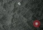 Standbild Bombe hits Ziel China-Burma-Indien Theater, 1945, aus Sekunde 25 historischem Filmmaterial Videoclip 65675036043