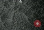 Standbild Bombe hits Ziel China-Burma-Indien Theater, 1945, aus Sekunde 26 historischem Filmmaterial Videoclip 65675036043