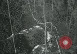 Standbild angreifenden Railroad China-Burma-Indien Theater, 1945, aus Sekunde 10 historischem Filmmaterial Videoclip 65675036045