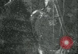 Standbild angreifenden Railroad China-Burma-Indien Theater, 1945, aus Sekunde 15 historischem Filmmaterial Videoclip 65675036045