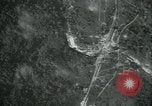 Standbild angreifenden Railroad China-Burma-Indien Theater, 1945, aus Sekunde 21 historischem Filmmaterial Videoclip 65675036045