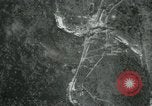 Standbild angreifenden Railroad China-Burma-Indien Theater, 1945, aus Sekunde 23 historischem Filmmaterial Videoclip 65675036045