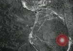 Standbild angreifenden Railroad China-Burma-Indien Theater, 1945, aus Sekunde 25 historischem Filmmaterial Videoclip 65675036045