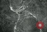 Standbild angreifenden Railroad China-Burma-Indien Theater, 1945, aus Sekunde 28 historischem Filmmaterial Videoclip 65675036045