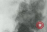 Standbild Explosion in einer Brücke China-Burma-Indien Theater, 1945, aus Sekunde 44 historischem Filmmaterial Videoclip 65675036047