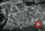 Standbild 7 Bomber Group Squadron und 4934 Bomber Gruppe Moulmein Birma, 1945, aus Sekunde 14 historischem Filmmaterial Videoclip 65675036049