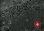 Standbild Betriebe Eisenbahn-tracks Straßen und Brücken Fluss Moulmein Birma, 1945, aus Sekunde 11 historischem Filmmaterial Videoclip 65675036050