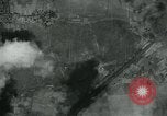 Standbild Betriebe Eisenbahn-tracks Straßen und Brücken Fluss Moulmein Birma, 1945, aus Sekunde 22 historischem Filmmaterial Videoclip 65675036050