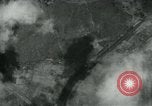 Standbild Betriebe Eisenbahn-tracks Straßen und Brücken Fluss Moulmein Birma, 1945, aus Sekunde 25 historischem Filmmaterial Videoclip 65675036050