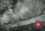 Standbild Betriebe Eisenbahn-tracks Straßen und Brücken Fluss Moulmein Birma, 1945, aus Sekunde 35 historischem Filmmaterial Videoclip 65675036050