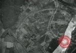 Standbild Betriebe Eisenbahn-tracks Straßen und Brücken Fluss Moulmein Birma, 1945, aus Sekunde 51 historischem Filmmaterial Videoclip 65675036050