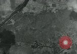 Standbild Betriebe Eisenbahn-tracks Straßen und Brücken Fluss Moulmein Birma, 1945, aus Sekunde 59 historischem Filmmaterial Videoclip 65675036050