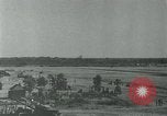 Standbild B-29 Bomber Indien, 1944, aus Sekunde 31 historischem Filmmaterial Videoclip 65675036055