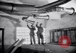 Standbild Brennraum von Nazis Belgien, 1944, aus Sekunde 6 historischem Filmmaterial Videoclip 65675036057