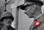 Immagine di Tenente generale Courtney Hodges Belgio, 1944, secondo 57 filmato di repertorio 65675036062