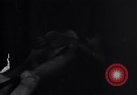 Standbild Leichen von NS-Gefangenen Ebensee Österreich, 1945, aus Sekunde 18 historischem Filmmaterial Videoclip 65675036064