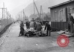 Standbild Leichen von NS-Gefangenen Ebensee Österreich, 1945, aus Sekunde 46 historischem Filmmaterial Videoclip 65675036064