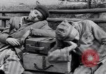 Immagine di Campo di concentramento i prigionieri Ebensee Austria, 1945, secondo 10 filmato di repertorio 65675036065