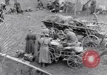 Immagine di Prigionieri tedeschi Spittal Austria, 1945, secondo 44 filmato di repertorio 65675036067