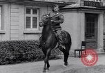 Standbild Generäle der alliierten Streitkräfte Bad Wildungen Deutschland, 1945, aus Sekunde 55 historischem Filmmaterial Videoclip 65675036069