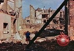 Immagine di Gli edifici danneggiati in Lipsia Leipzig Germania, 1945, secondo 5 filmato di repertorio 65675036086