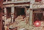 Immagine di Gli edifici danneggiati in Lipsia Leipzig Germania, 1945, secondo 35 filmato di repertorio 65675036086