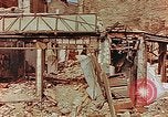 Immagine di Gli edifici danneggiati in Lipsia Leipzig Germania, 1945, secondo 48 filmato di repertorio 65675036086