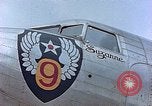 Standbild Generalleutnant Hoyt S Vandenberg Torgau Deutschland, 1945, aus Sekunde 24 historischem Filmmaterial Videoclip 65675036087