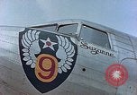 Standbild Generalleutnant Hoyt S Vandenberg Torgau Deutschland, 1945, aus Sekunde 29 historischem Filmmaterial Videoclip 65675036087