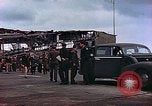 Standbild Generalleutnant Hoyt S Vandenberg Torgau Deutschland, 1945, aus Sekunde 36 historischem Filmmaterial Videoclip 65675036087