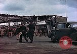 Standbild Generalleutnant Hoyt S Vandenberg Torgau Deutschland, 1945, aus Sekunde 38 historischem Filmmaterial Videoclip 65675036087
