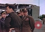 Standbild Generalleutnant Hoyt S Vandenberg Torgau Deutschland, 1945, aus Sekunde 50 historischem Filmmaterial Videoclip 65675036087