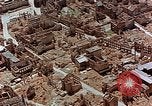 Immagine di Rovine della città quasi completamente distrutta di Braunschweig da Bombardamenti durante la seconda guerra mondiale Braunschweig Germania, 1945, secondo 29 filmato di repertorio 65675036095