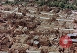 Immagine di Rovine della città quasi completamente distrutta di Braunschweig da Bombardamenti durante la seconda guerra mondiale Braunschweig Germania, 1945, secondo 34 filmato di repertorio 65675036095
