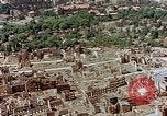 Immagine di Rovine della città quasi completamente distrutta di Braunschweig da Bombardamenti durante la seconda guerra mondiale Braunschweig Germania, 1945, secondo 41 filmato di repertorio 65675036095