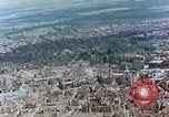 Immagine di Rovine della città quasi completamente distrutta di Braunschweig da Bombardamenti durante la seconda guerra mondiale Braunschweig Germania, 1945, secondo 55 filmato di repertorio 65675036095