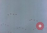 Immagine di Formazione di aerei da combattimento Germania, 1945, secondo 22 filmato di repertorio 65675036101