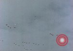 Immagine di Formazione di aerei da combattimento Germania, 1945, secondo 43 filmato di repertorio 65675036101