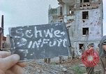 Immagine di Prigionieri tedeschi Schweinfurt Germania, 1945, secondo 4 filmato di repertorio 65675036104