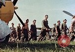Standbild Personal von 362 Fighter vorbei Kamera Illesheim Deutschland, 1945, aus Sekunde 12 historischem Filmmaterial Videoclip 65675036115