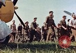 Standbild Personal von 362 Fighter vorbei Kamera Illesheim Deutschland, 1945, aus Sekunde 28 historischem Filmmaterial Videoclip 65675036115