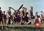 Standbild Personal von 362 Fighter vorbei Kamera Illesheim Deutschland, 1945, aus Sekunde 51 historischem Filmmaterial Videoclip 65675036115