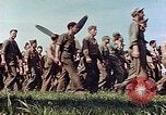 Standbild Personal von 362 Fighter vorbei Kamera Illesheim Deutschland, 1945, aus Sekunde 58 historischem Filmmaterial Videoclip 65675036115