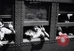 Standbild europäische jüdische Flüchtlinge auf einem US-Camp Oswego New York USA, 1944, aus Sekunde 12 historischem Filmmaterial Videoclip 65675036124