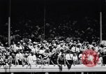 Standbild Mais Quaste Derby Kabelbaum Pferderennen Goshen New York USA, 1944, aus Sekunde 14 historischem Filmmaterial Videoclip 65675036126