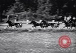 Standbild Mais Quaste Derby Kabelbaum Pferderennen Goshen New York USA, 1944, aus Sekunde 35 historischem Filmmaterial Videoclip 65675036126