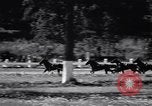 Standbild Mais Quaste Derby Kabelbaum Pferderennen Goshen New York USA, 1944, aus Sekunde 39 historischem Filmmaterial Videoclip 65675036126