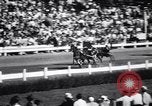 Standbild Mais Quaste Derby Kabelbaum Pferderennen Goshen New York USA, 1944, aus Sekunde 47 historischem Filmmaterial Videoclip 65675036126