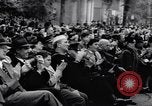 Standbild Treueeid der Amerikaner New York City USA, 1946, aus Sekunde 26 historischem Filmmaterial Videoclip 65675036128
