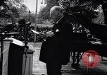 Standbild Treueeid der Amerikaner New York City USA, 1946, aus Sekunde 40 historischem Filmmaterial Videoclip 65675036128